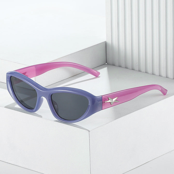 Retro-Inspired Cat-Eye Sunglasses Bowlift