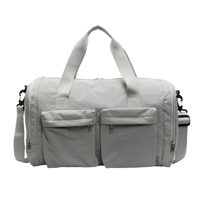 Men's Sporty Travel Bag with Innovative Storage Bowlift