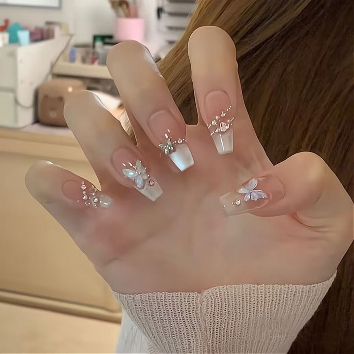 Premium Glamorous Press-On Nail Extensions Bowlift