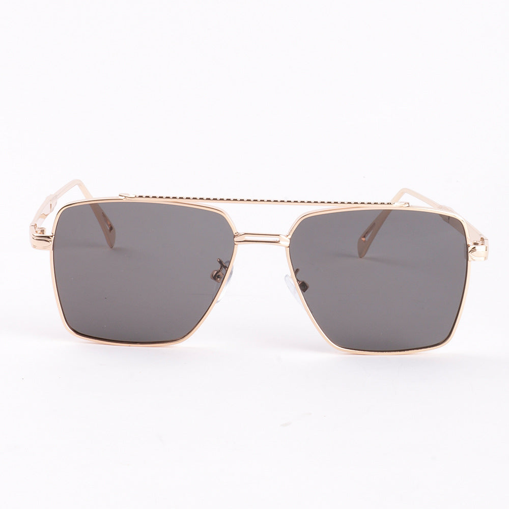 Women's oversized sunglasses with elegant metal frame Bowlift