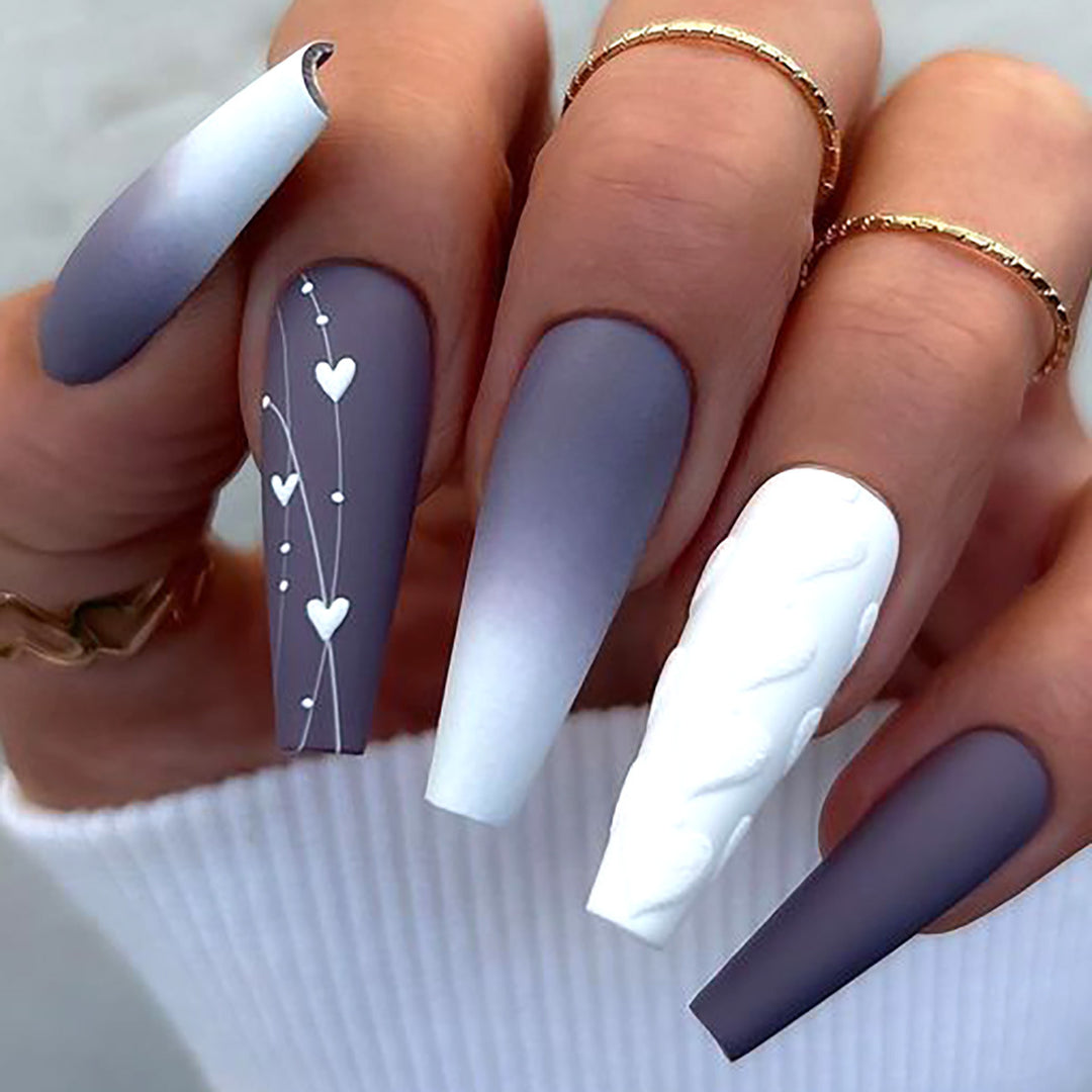 Elegant Heart-Designed Long Stiletto Press-On Nails Bowlift