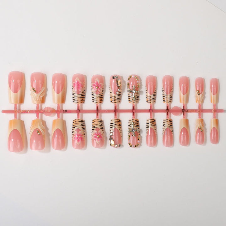 Nail Art Bowlift