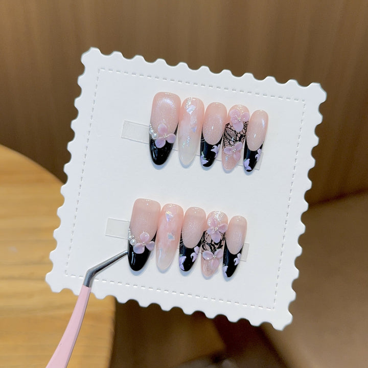 Artificial Nails In Elegant Floral Design Bowlift