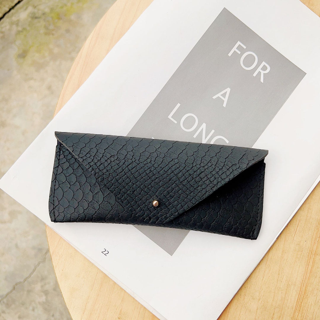 Textured Leather Eyewear Case Bowlift
