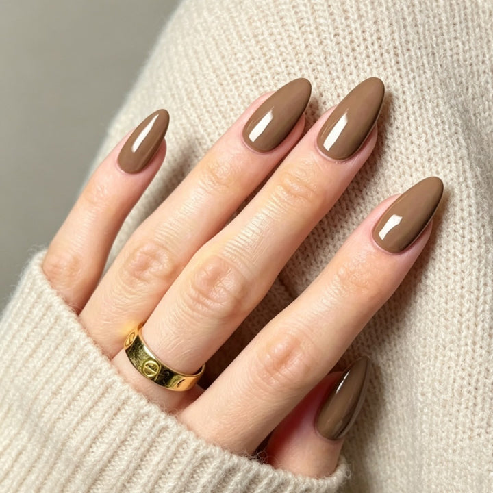 Elegantly Shaped Almond Press-On Nails Bowlift