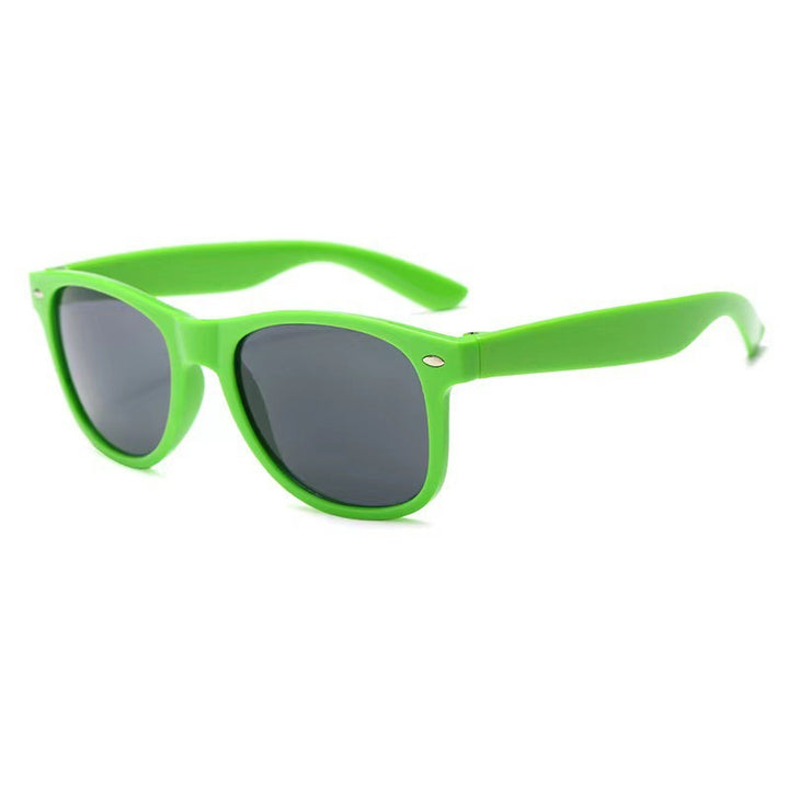 Retro Plastic Frame Sunglasses