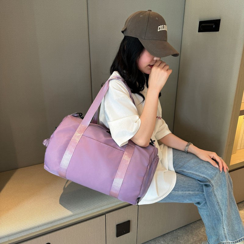 Multifunctional Sports Duffel Bag with Durable Material and Innovative Compartment Design Bowlift