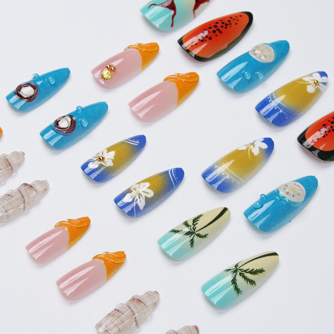 Nail art set with maritime motif Bowlift