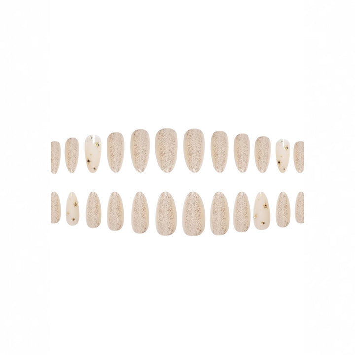 Glamorous Glittery Press-On Nail Art Bowlift