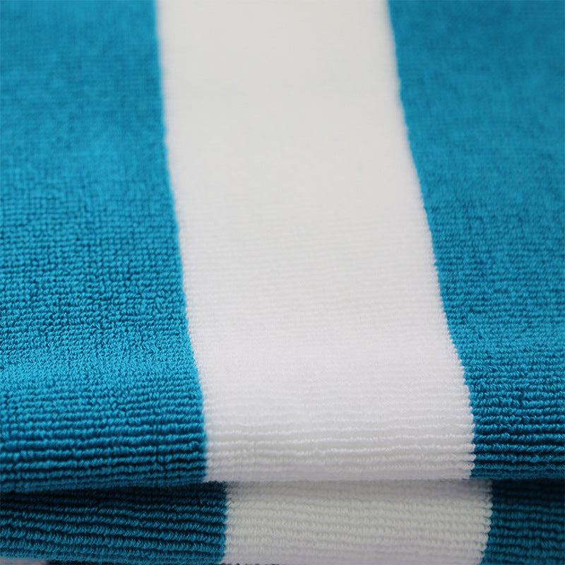 Beach towel in elegant striped pattern Bowlift
