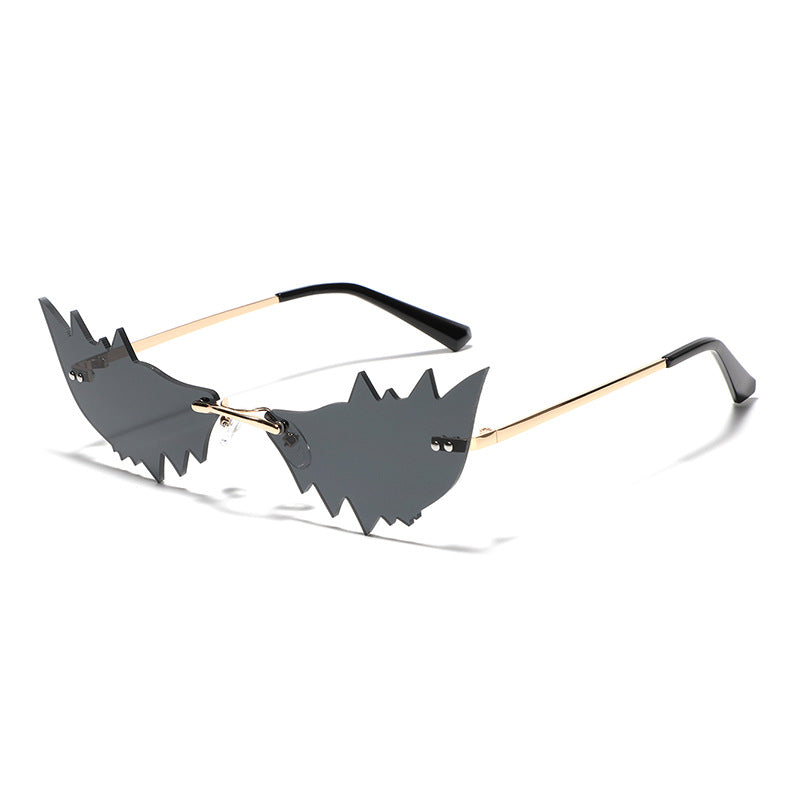 Ladies Trendy Cat Eye Sunglasses with Protective UV Filter and Unusual Frame Bowlift