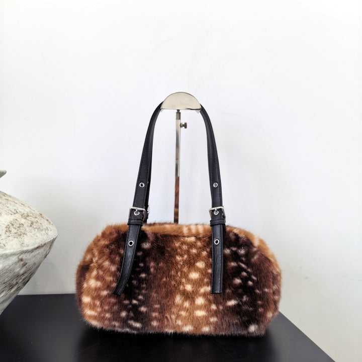 Elegant Fur Handheld Bag