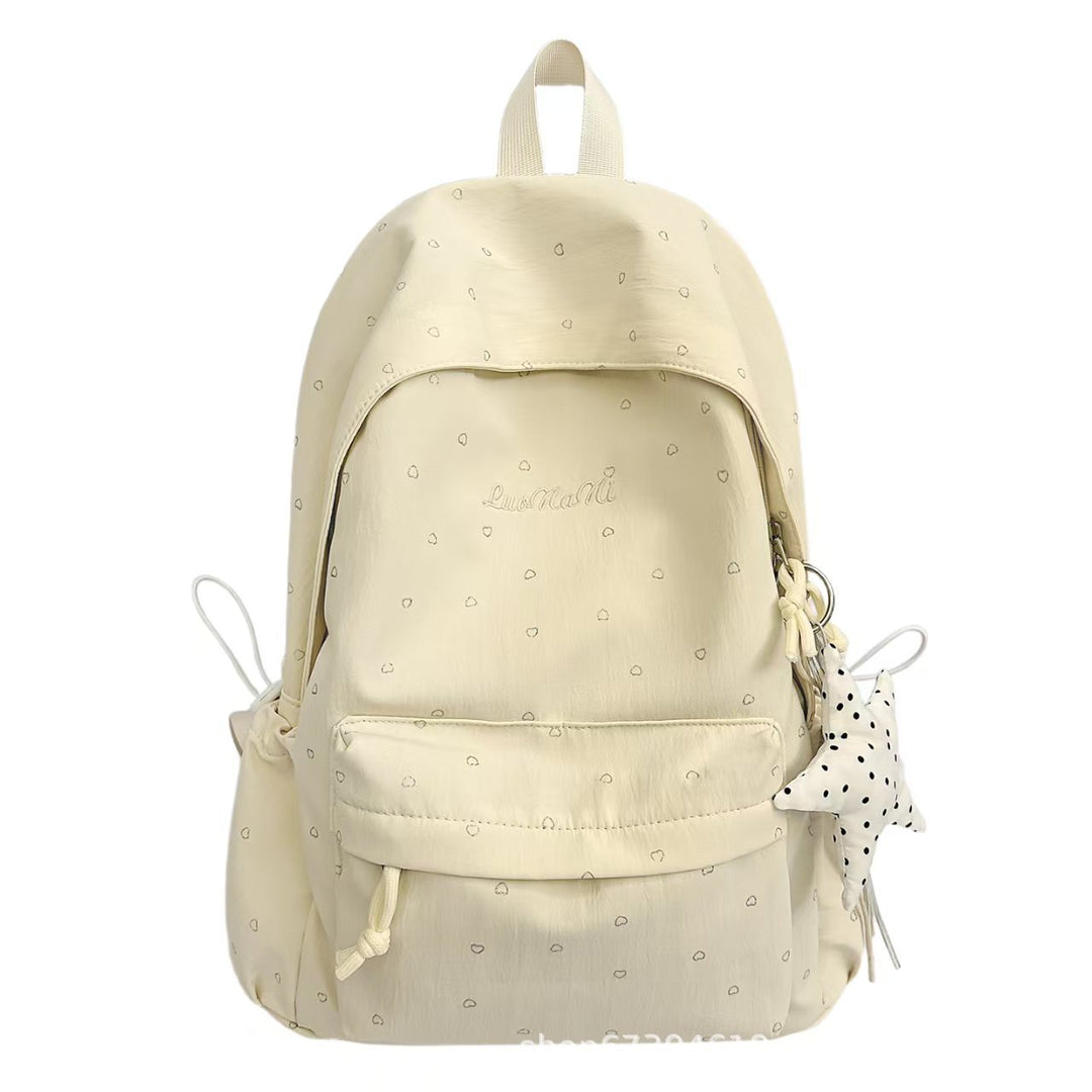 Backpack with Unique Heart Applications and Practical Structure Bowlift