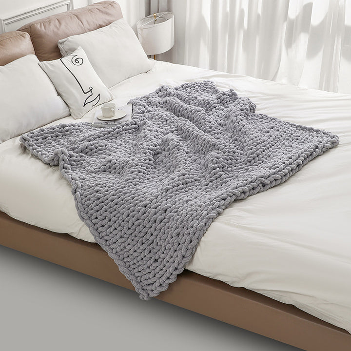 Handcrafted Chunky Knit Ultra-Soft Chenille Throw Blanket Bowlift