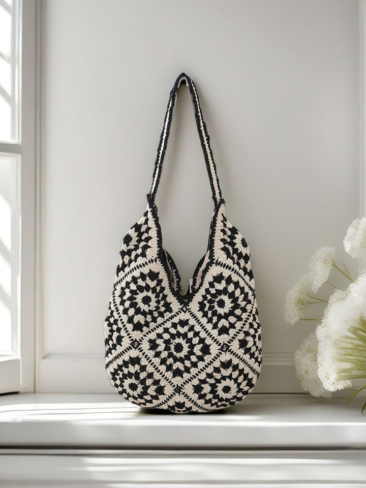 Crocheted Shoulder Bag Bowlift