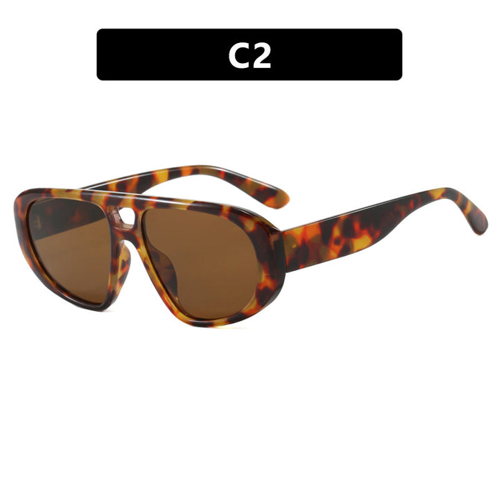 Women's sporty sunglasses with a wide durable frame and polarized lenses Bowlift