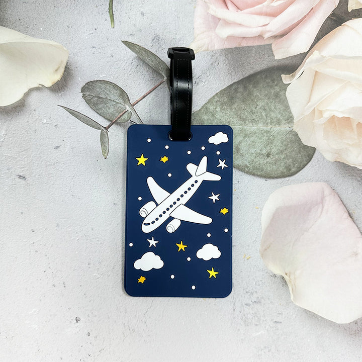 Airplane-Themed Luggage Tag Bowlift