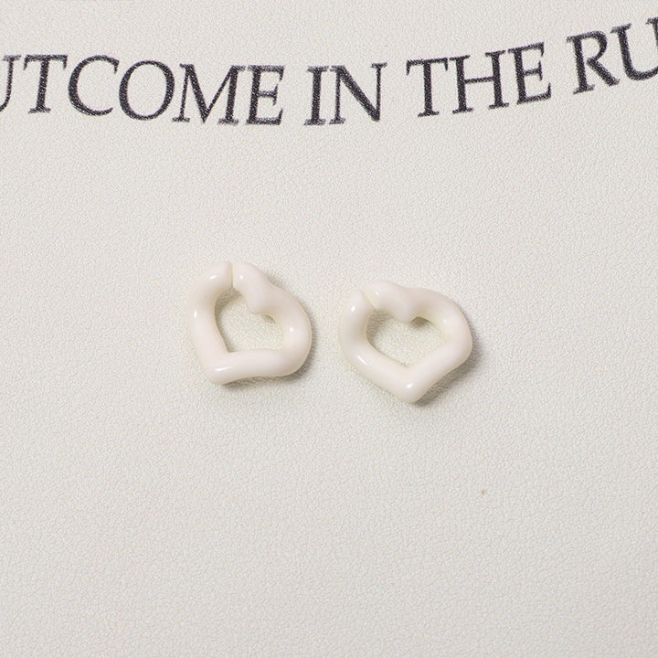 WoHeart-Shaped Decorative Earrings Bowlift