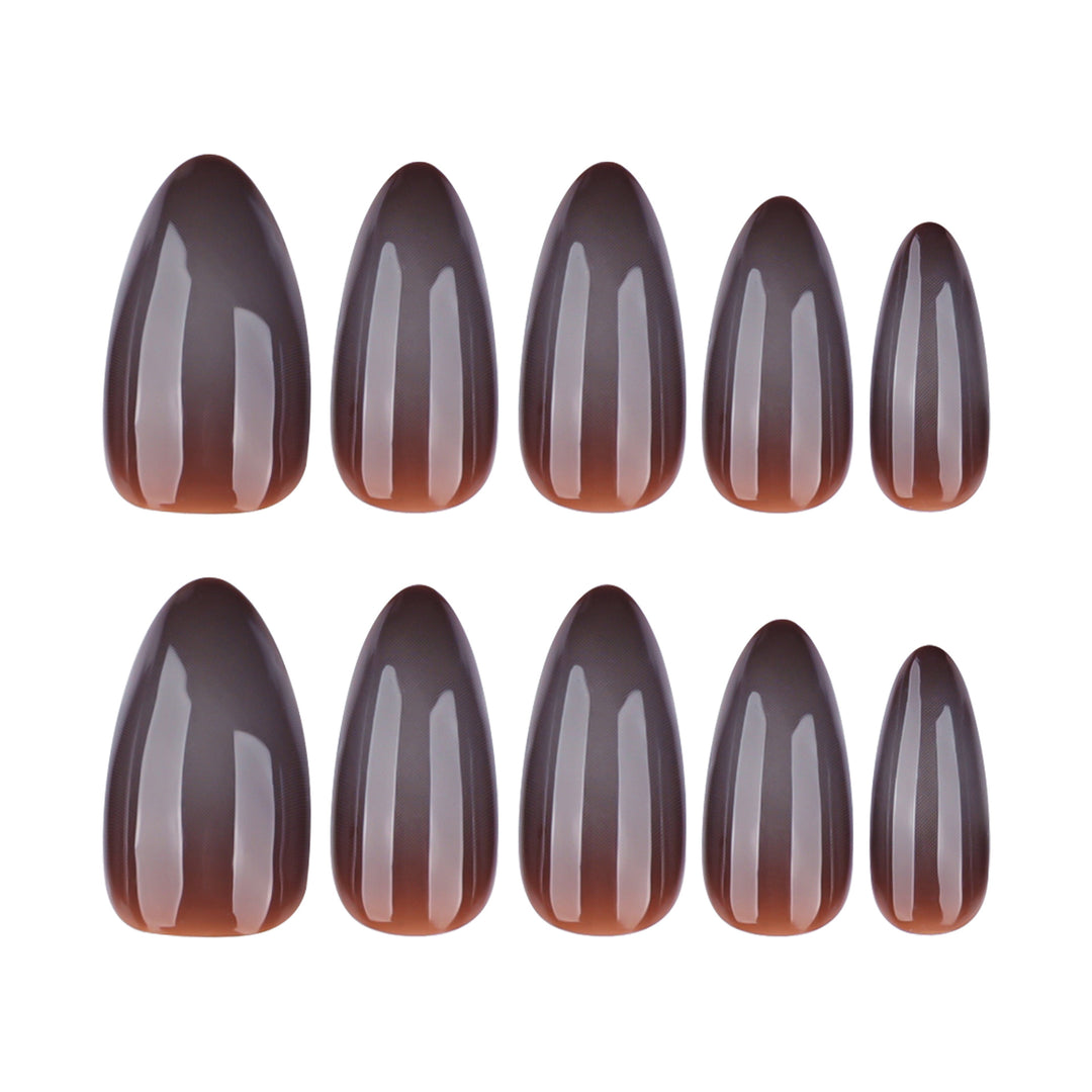 Artful nail extensions in elegant banana design Bowlift