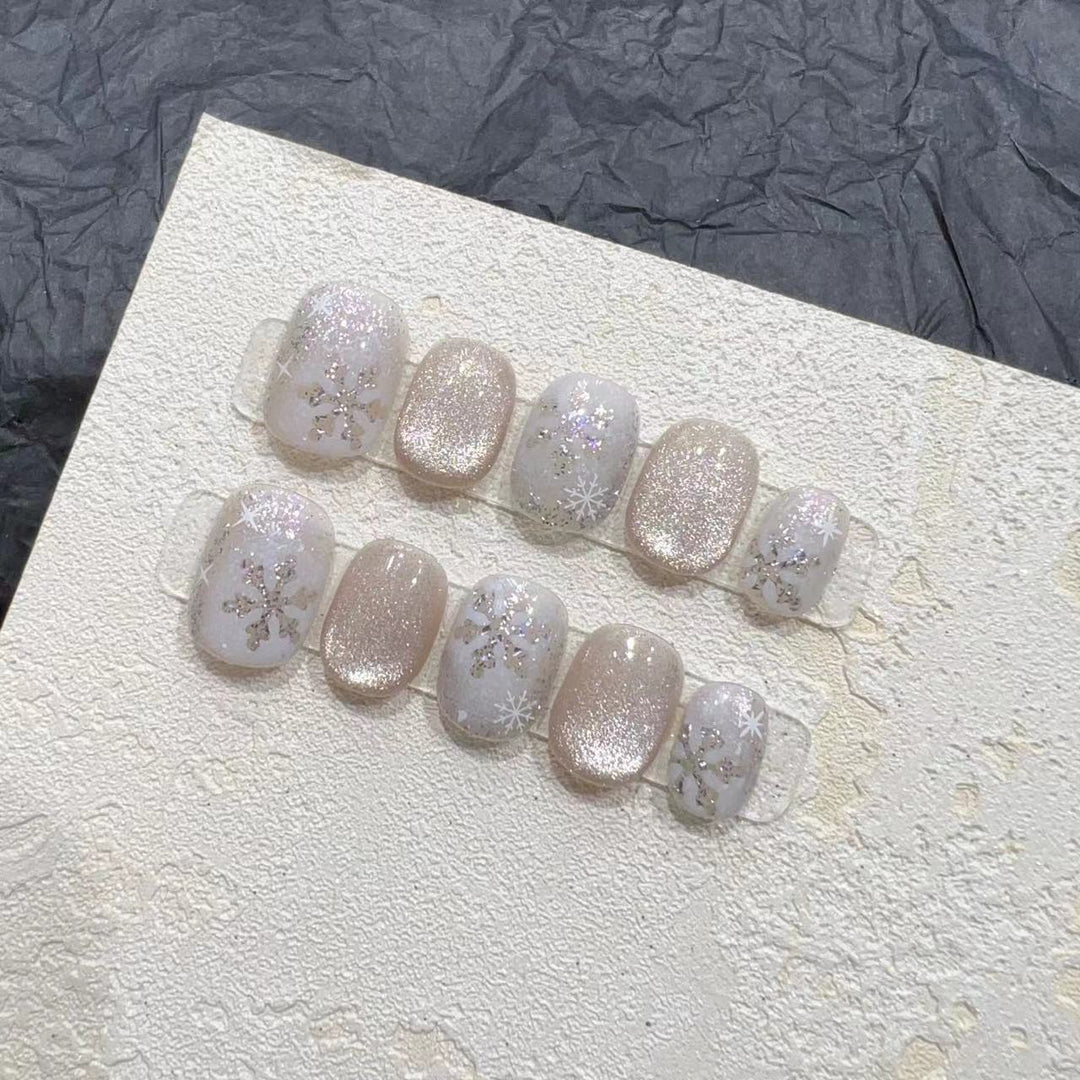 Chic Glittery Press-On Nail Set with Snowflake Design Bowlift