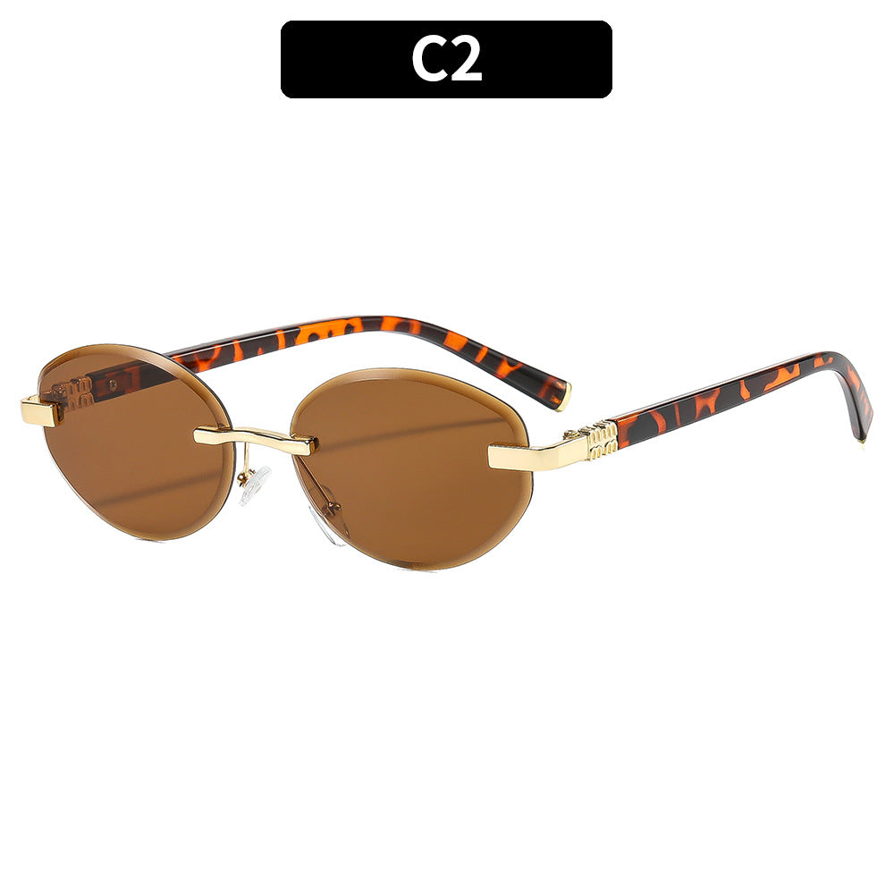Fashionable Round Frame