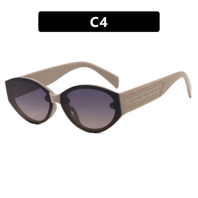 Ladies extravagant Cat-Eye sunglasses with textured frame Bowlift
