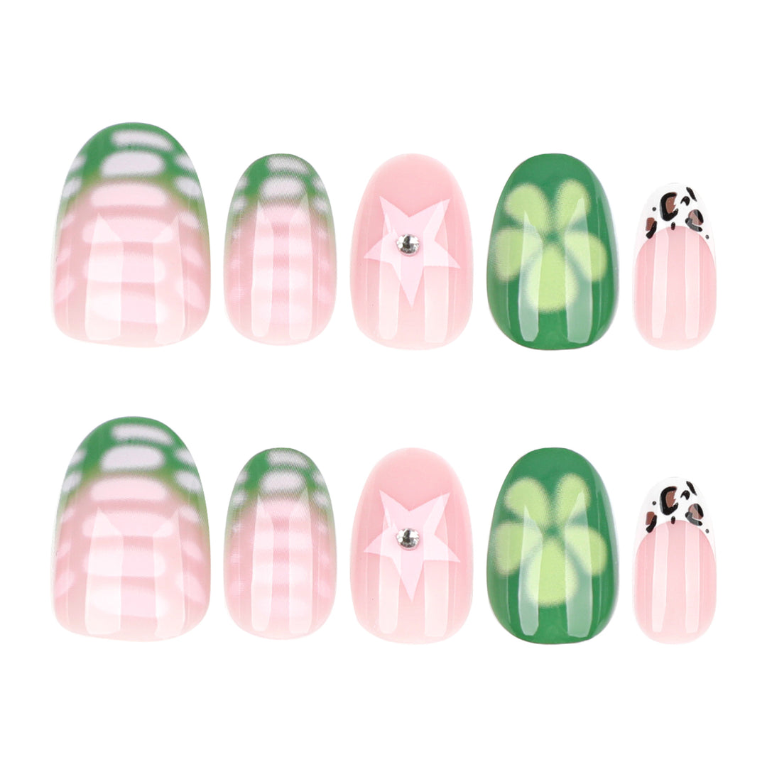 Artificial nail art with floral accents Bowlift