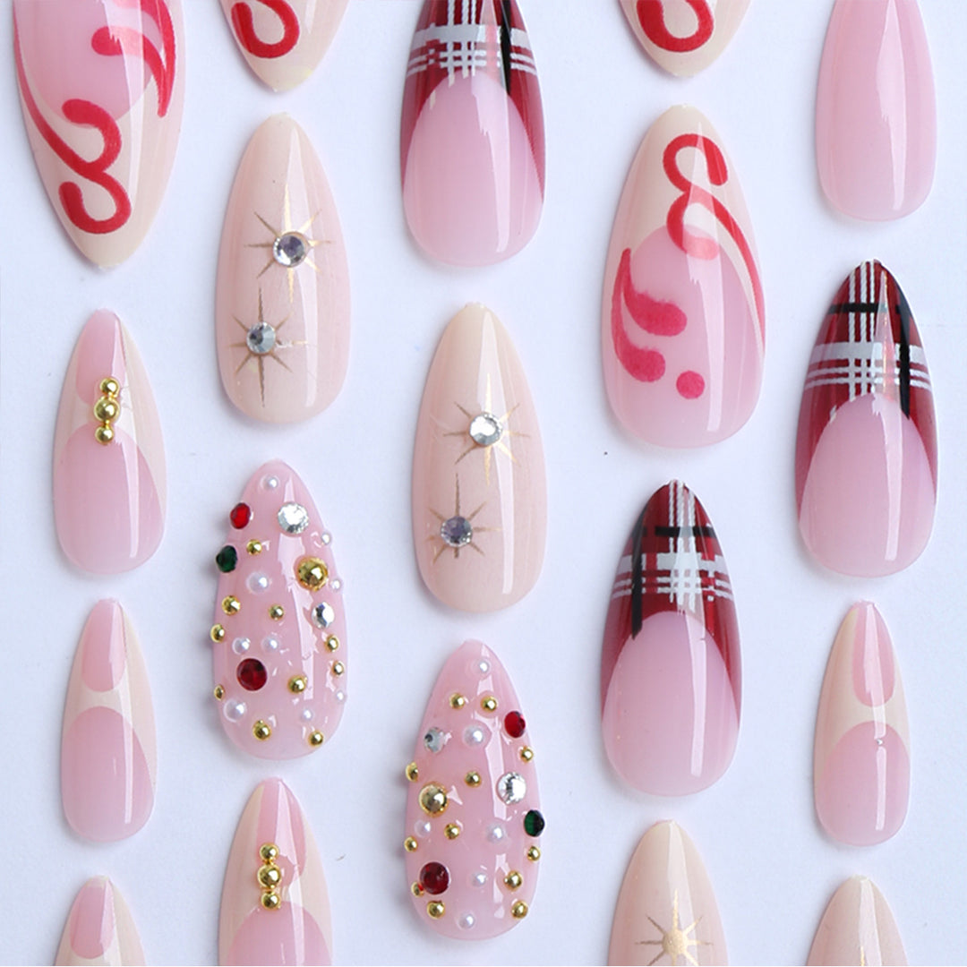 Artificial nails with sparkling details Bowlift