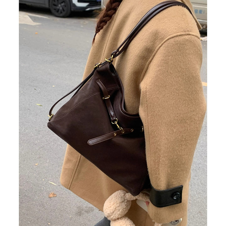 Modern Chic Shoulder Bag Bowlift