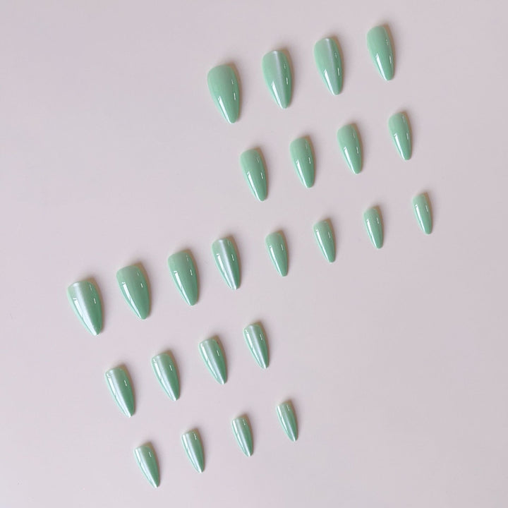Acrylic nail set with sparkling glitter and elegant design Bowlift