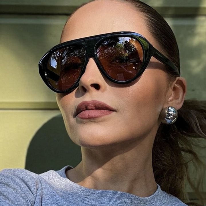 Women's oversized sunglasses with stylish design and protective UV filter Bowlift