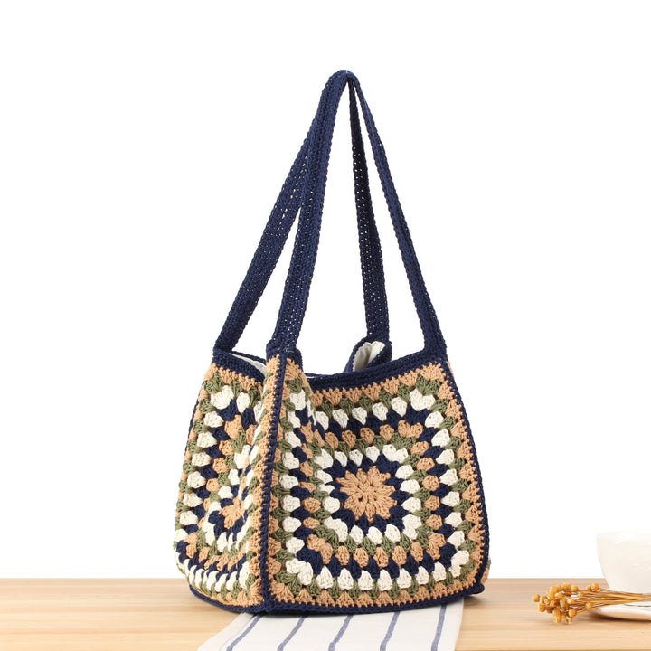 Handbag in Creative Granny Square Design Bowlift