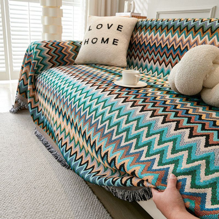 Zigzag Pattern Decorative Throw Blanket