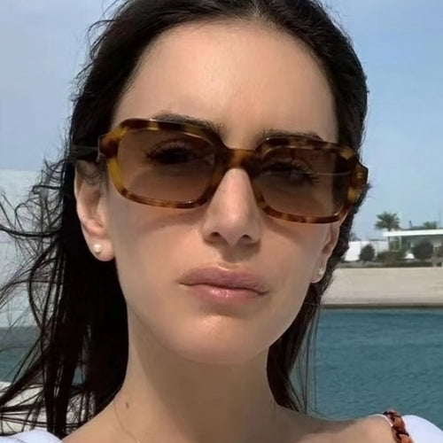 Women's stylish square sunglasses Bowlift