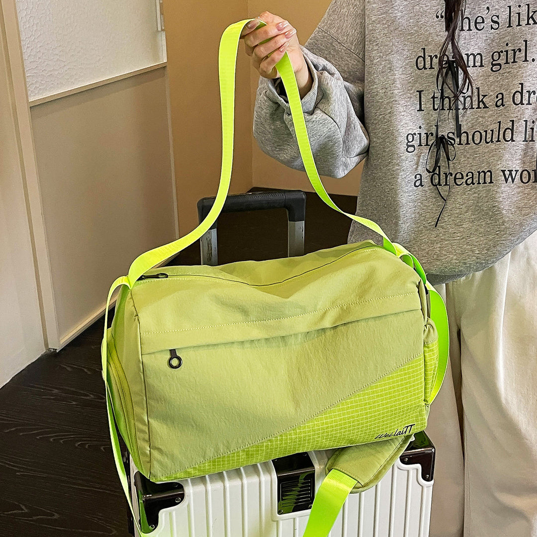 Multi-Functional Sports Duffel Bowlift