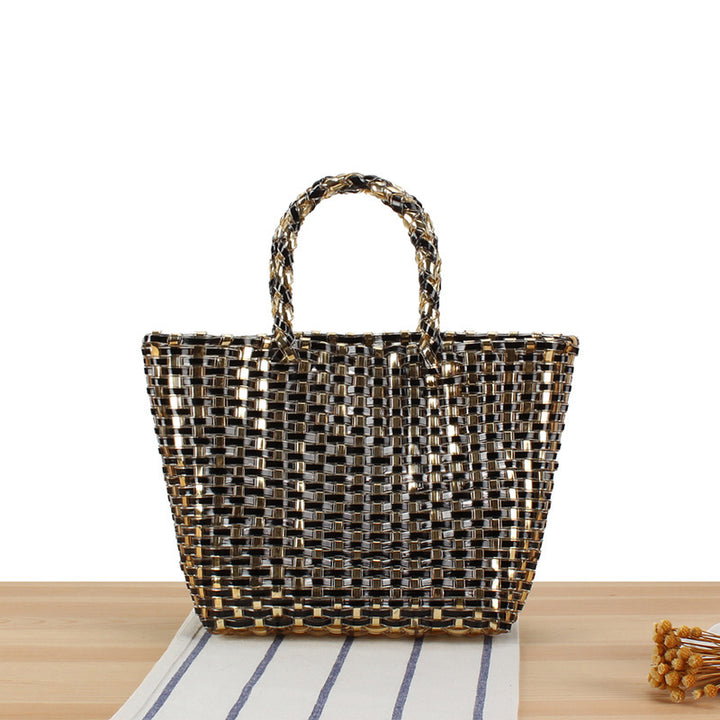 Handbag Made of Woven Natural Material with Elegant Accents Bowlift