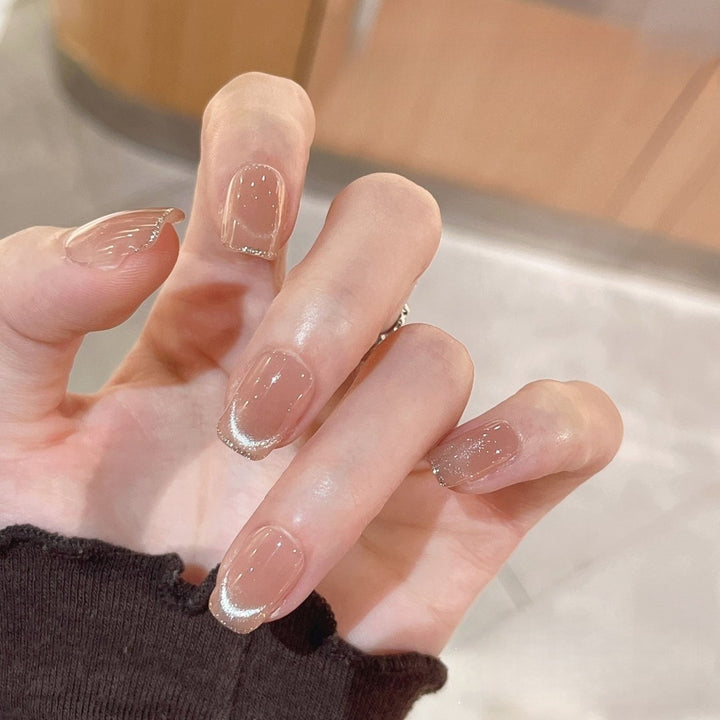 Artificial nails with elegant glitter fringe Bowlift