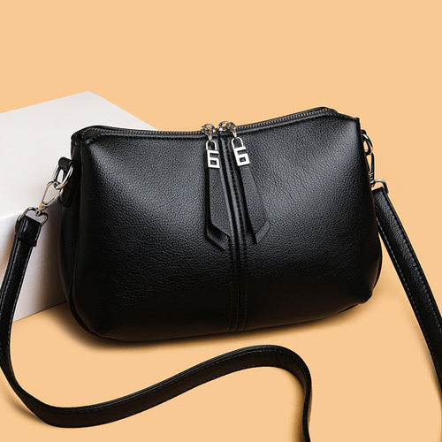 Elegant Structured Shoulder Bag Bowlift