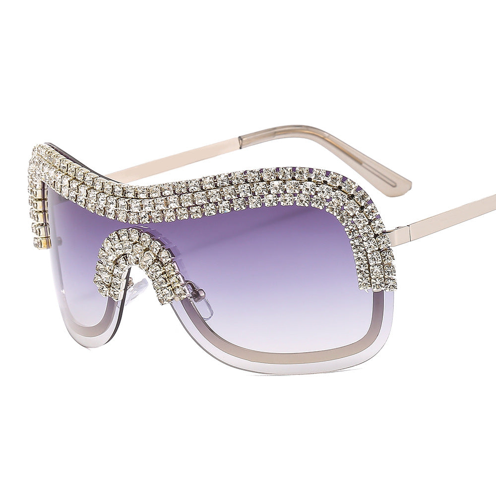 Ladies Glamorous Sunglasses with Sparkling Rhinestone Frame Bowlift