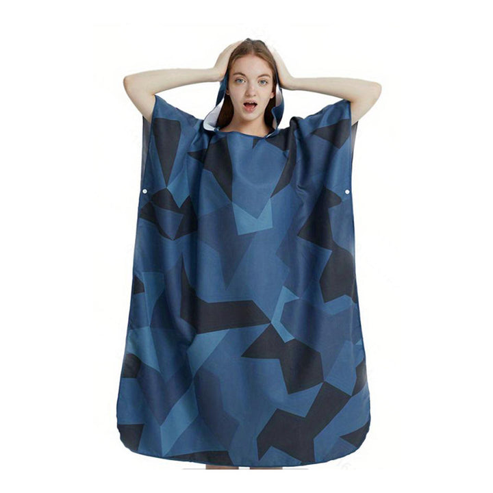 Badeponcho with stylish design and practical hood Bowlift