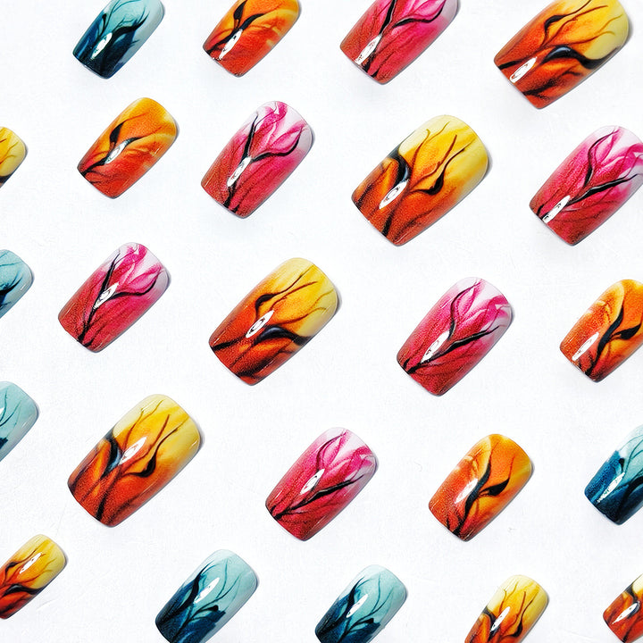 Artificial nails with autumn leaf design Bowlift