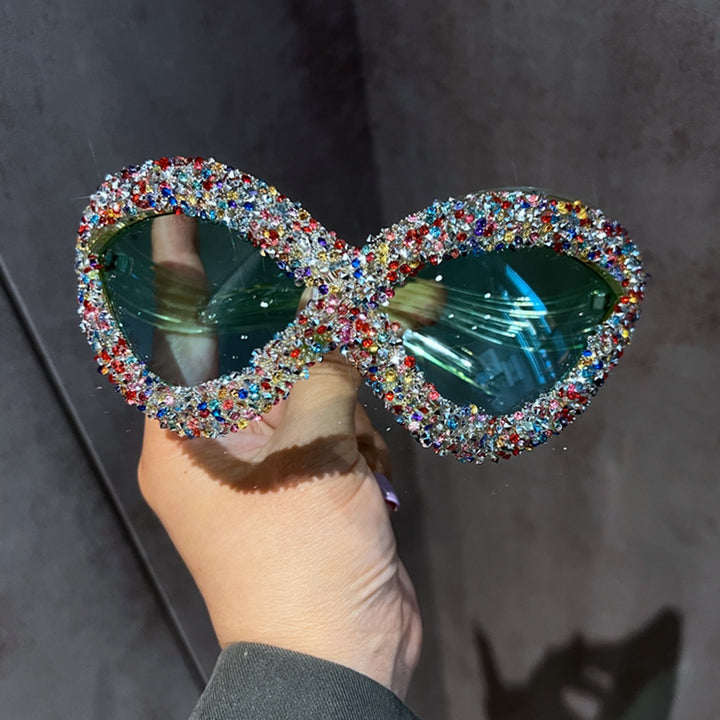 Ladies extravagant sunglasses with sparkling crystal embellishments Bowlift