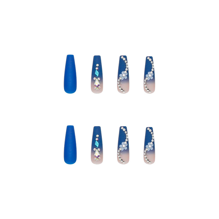 Nail art set with elegant 3D flower designs and glitter accents Bowlift