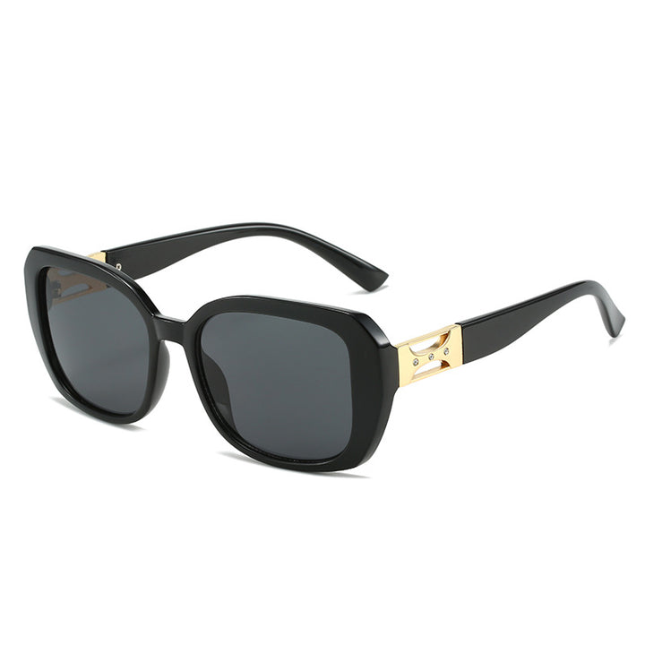 Women's Designer Sunglasses with Luxuriously Accented Frame Bowlift