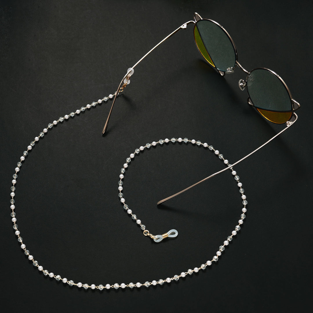 Elegant Beaded Eyewear Chain Bowlift