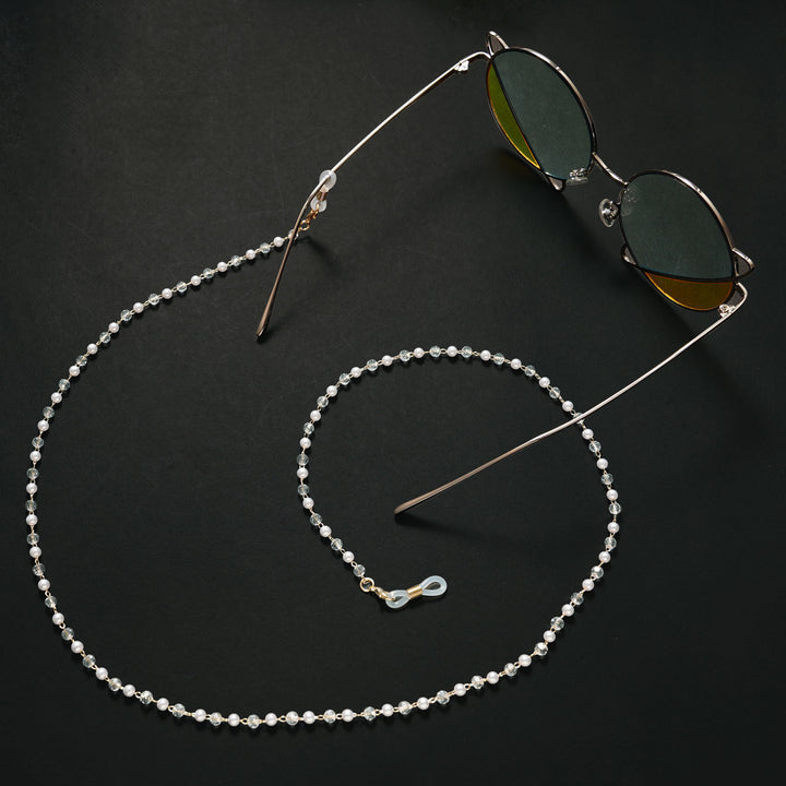 Elegant Beaded Eyewear Chain Bowlift