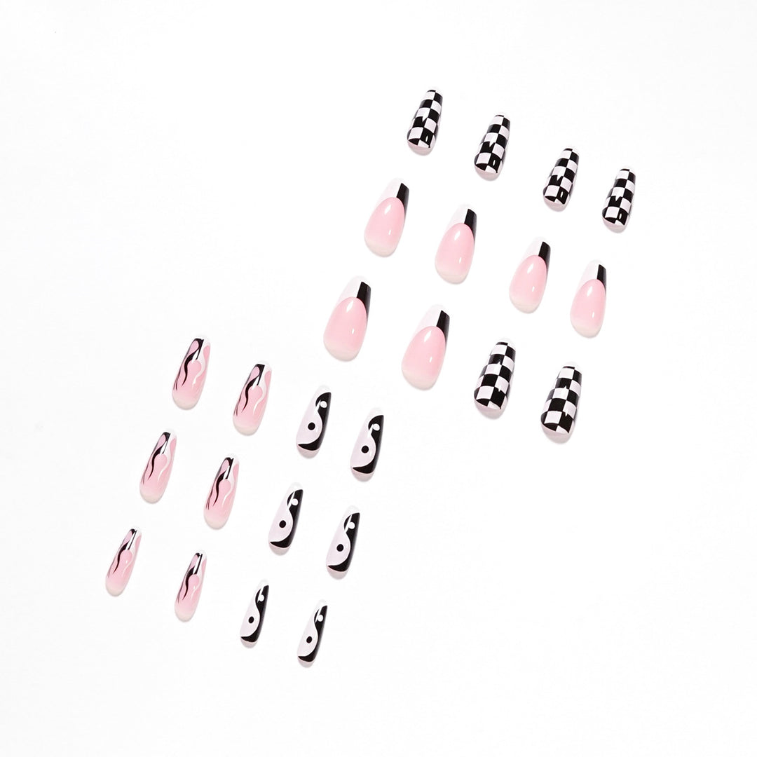 Artificial nail art with modern graphic design Bowlift