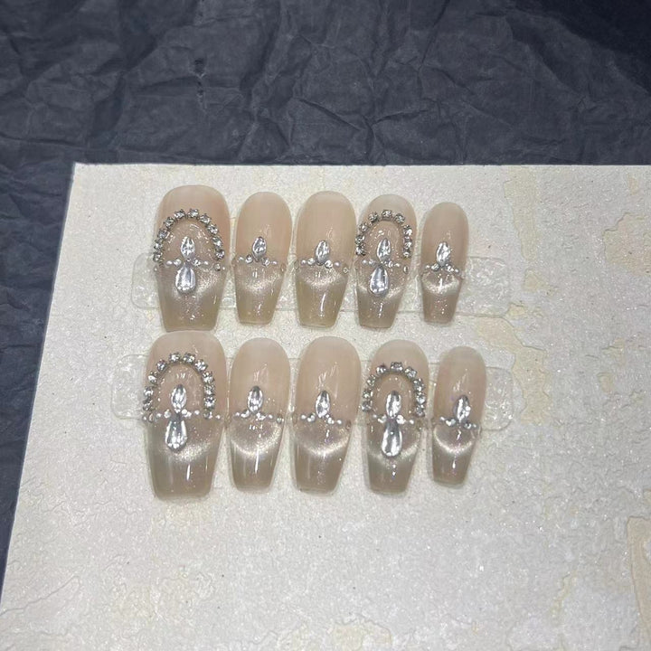 Elegant Press-On Nail Set with Rhinestone Detailing Bowlift
