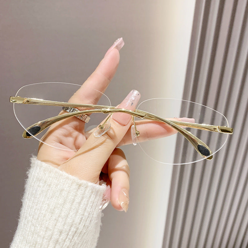 Ladies Cat-Eye Sunglasses with Unique Design Bowlift