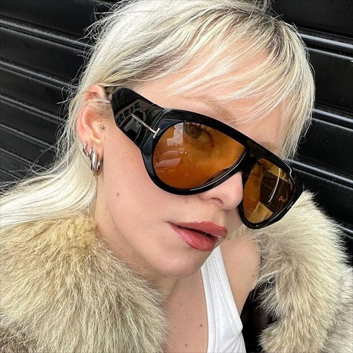 Women's fashionable oversized sunglasses in retro style Bowlift